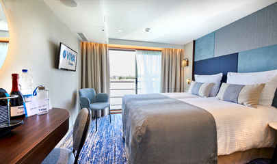 Diamond Deck Double Cabin