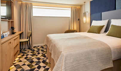 Emerald Deck Double Cabin  