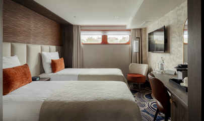 Emerald Deck Double Cabin  