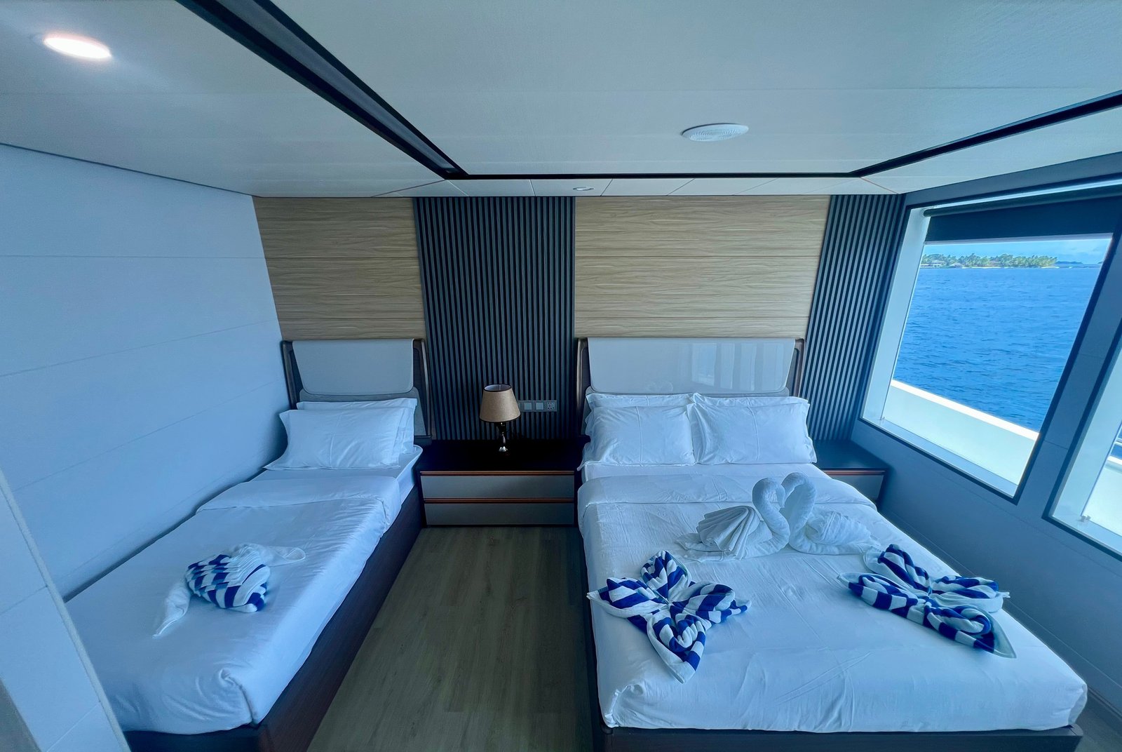 Upper Deck Suites, photo 1