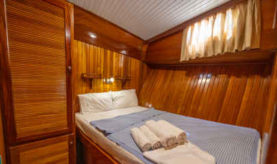 Double Cabin