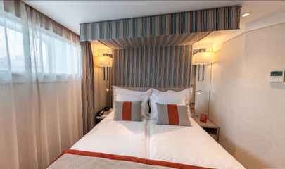Cabin S