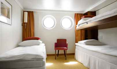 Cabin S