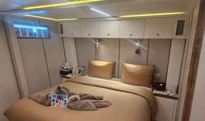 Premium Suite