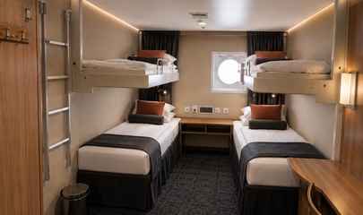 Discovery Quad Cabin
