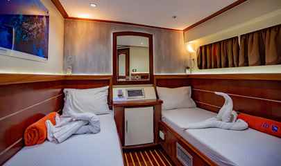 Lower Deck Twin Cabins