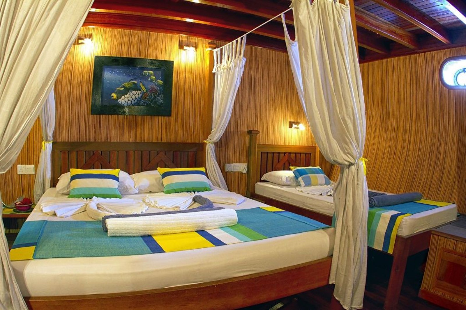 Triple Cabins, photo 1