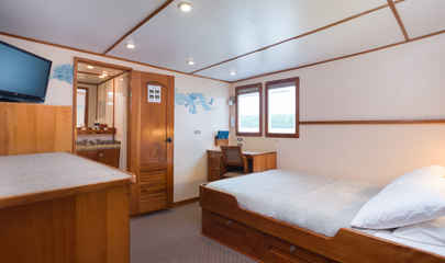 Upper Deck Suites