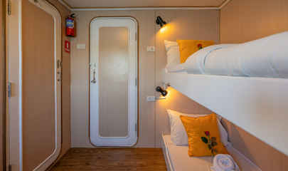 Twin Bunk En-suite Cabin