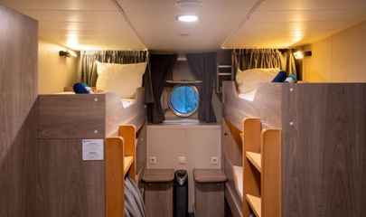Quadruple Porthole