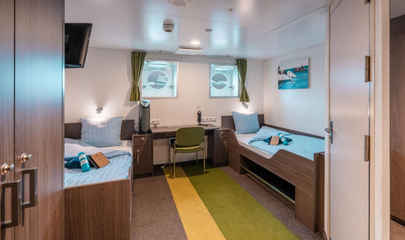 Twin Porthole 