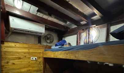 Twin Cabin